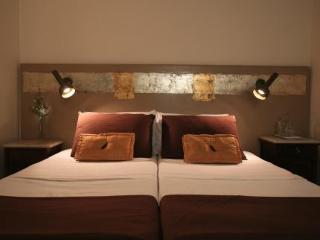 Vrabac Guesthouse Barcelona Bagian luar foto